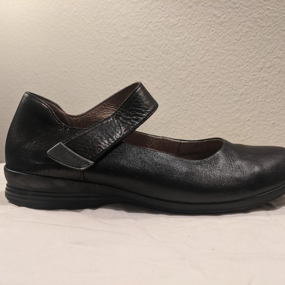 Dansko Mary Jane Flats size 7.5 - Picture 10 of 14